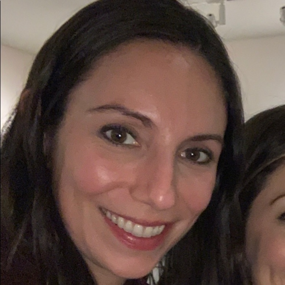 Meet your Posher, Lauren